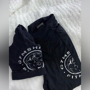 Gymshark legacy workout set! Leggings and sports bra size small